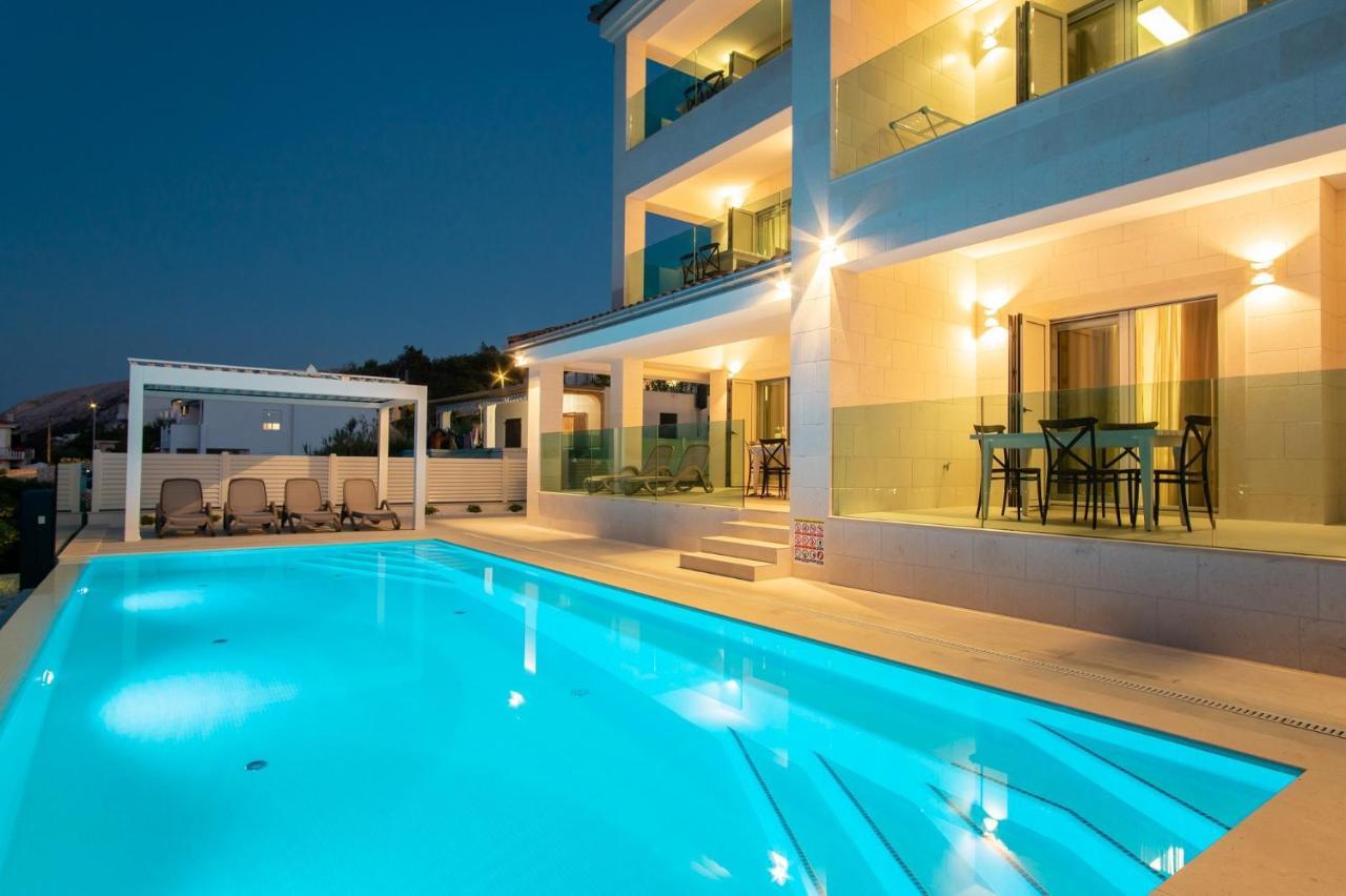 Apartvilla Pag Pag Town Exterior foto